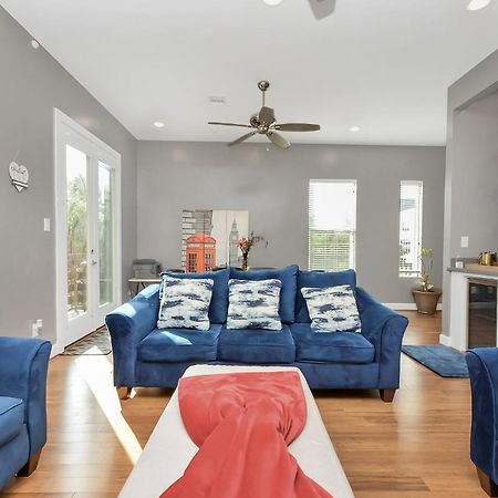Villa N-E-G Skai Midtown Of Houston Esterno foto
