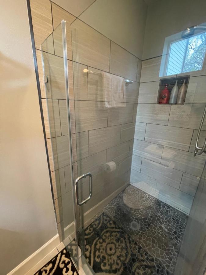Villa N-E-G Skai Midtown Of Houston Esterno foto