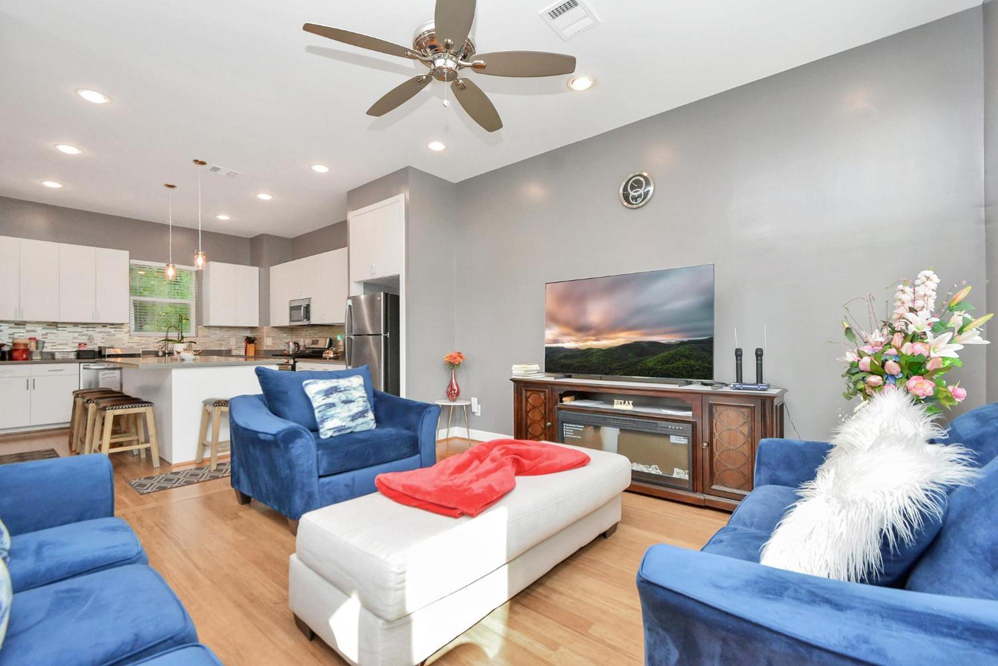 Villa N-E-G Skai Midtown Of Houston Esterno foto